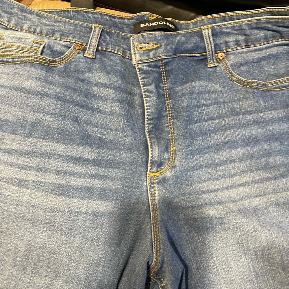 Bandolino Denim short “Riley Bermuda” style EUC size Women’s 16